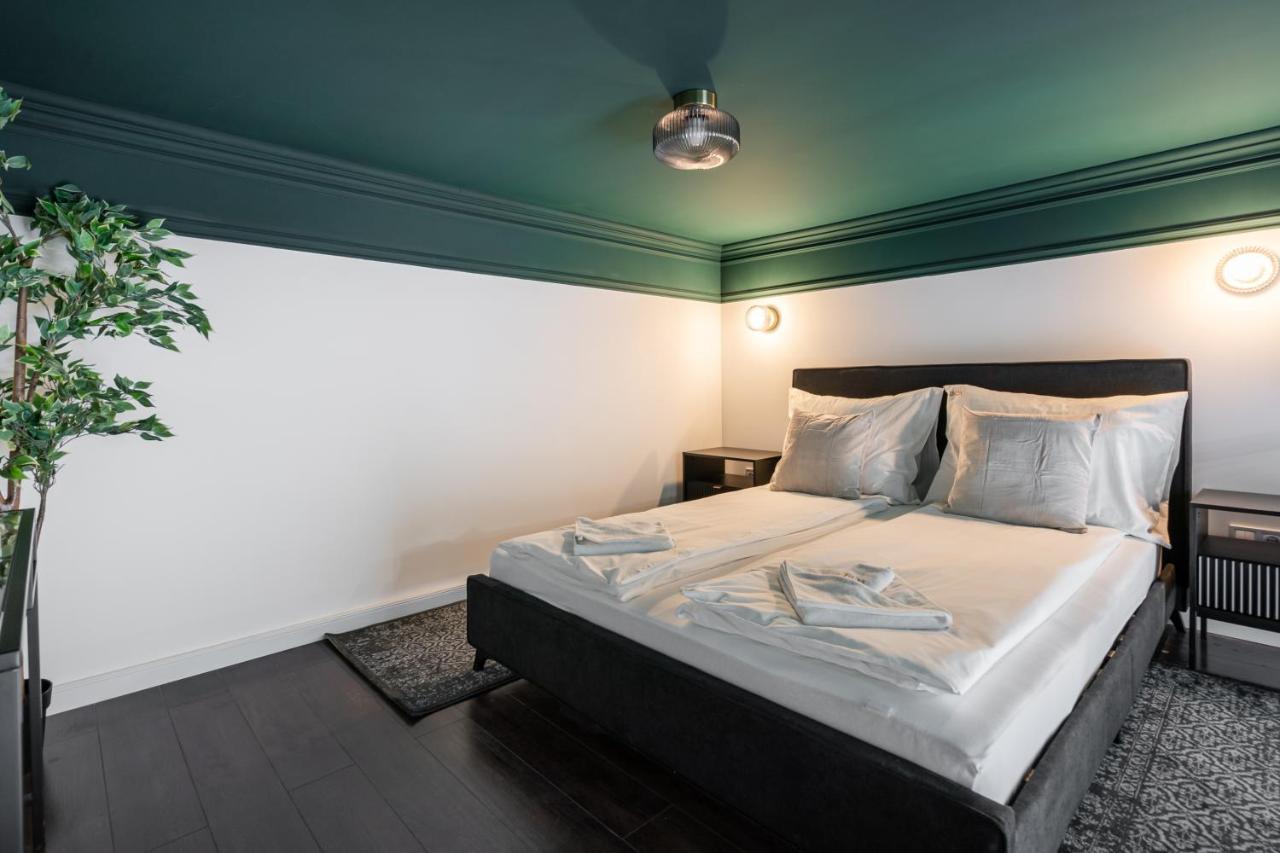 E41 - Trendy Boutique Apartments - Prime Spot By Bqa บูดาเปสต์ ภายนอก รูปภาพ
